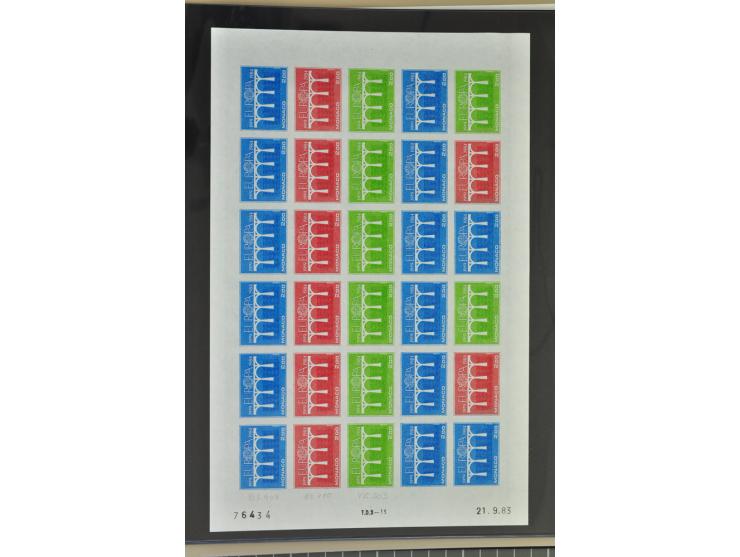 1950/2000, Großartige Spezialsammlung - Siehe beiligenden 8-seitigen Flyer
Für Abbildungen der kompletten Sammlung siehe www