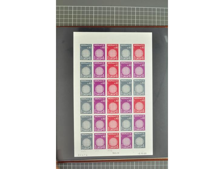 1950/2000, Großartige Spezialsammlung - Siehe beiligenden 8-seitigen Flyer
Für Abbildungen der kompletten Sammlung siehe www