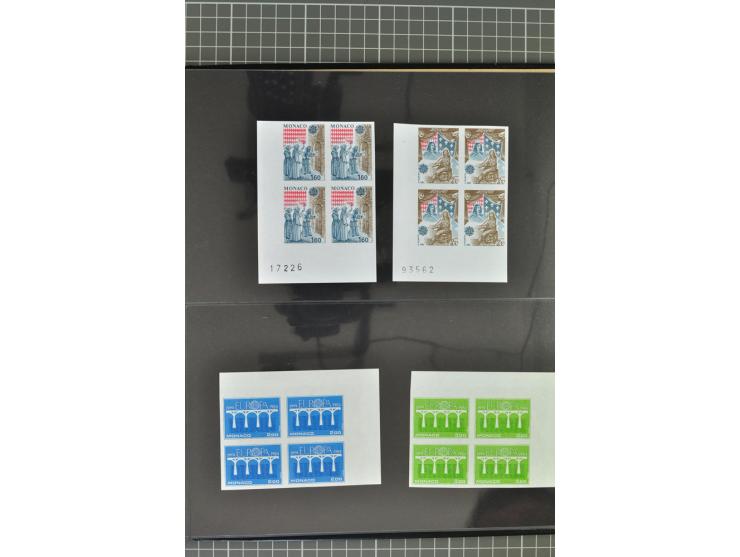 1950/2000, Großartige Spezialsammlung - Siehe beiligenden 8-seitigen Flyer
Für Abbildungen der kompletten Sammlung siehe www