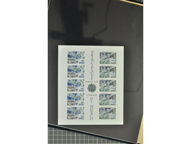 1950/2000, Großartige Spezialsammlung - Siehe beiligenden 8-seitigen Flyer
Für Abbildungen der kompletten Sammlung siehe www