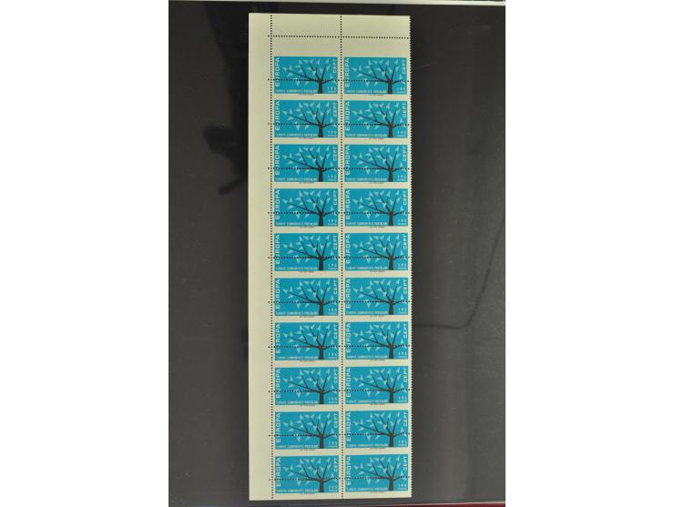 1950/2000, Großartige Spezialsammlung - Siehe beiligenden 8-seitigen Flyer
Für Abbildungen der kompletten Sammlung siehe www
