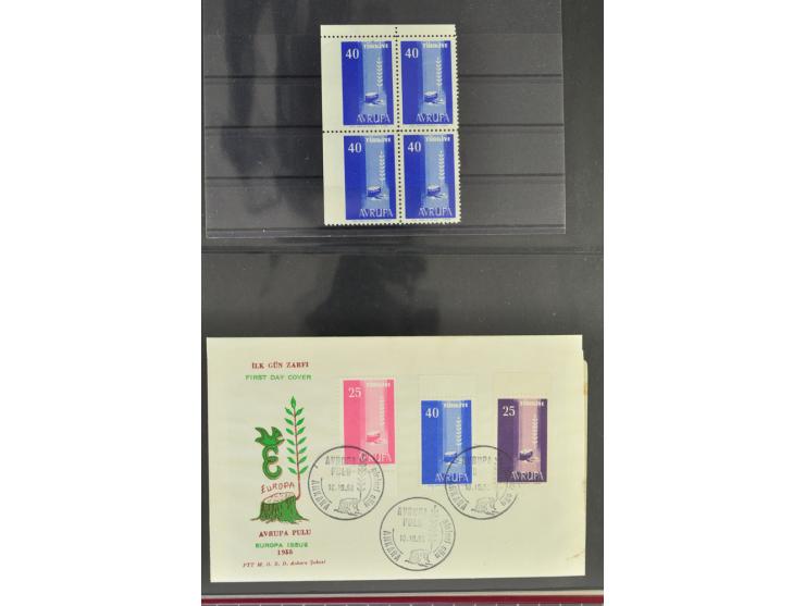 1950/2000, Großartige Spezialsammlung - Siehe beiligenden 8-seitigen Flyer
Für Abbildungen der kompletten Sammlung siehe www