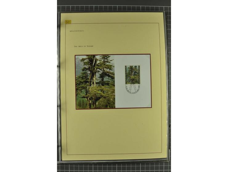 WALD UND FORST: 1943/82, postfrische, ungebrauchte und gestempelte Sammlung mit Briefstücken und vielen Belegen, dabei Sonder