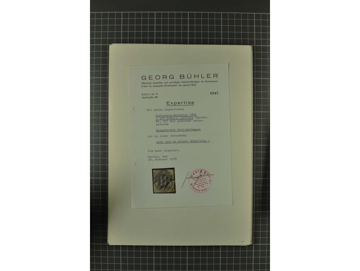 1857/74, spezialisierte aufgezogene Sammlung, beginnend mit 3 Postscheinen und diversen Probedrucken; der Markenteil mit unge