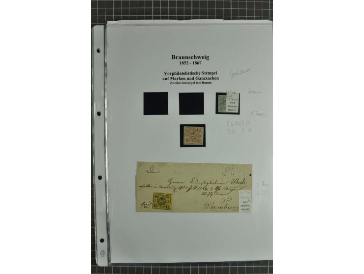 1852/65, Sammlung Vorphilatelistischer Ortsstempel auf losen Marken, Briefstücken, Briefen und Ganzsachen, vielfach auf der e