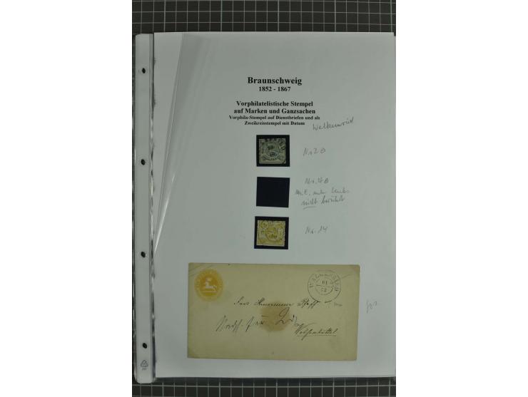 1852/65, Sammlung Vorphilatelistischer Ortsstempel auf losen Marken, Briefstücken, Briefen und Ganzsachen, vielfach auf der e