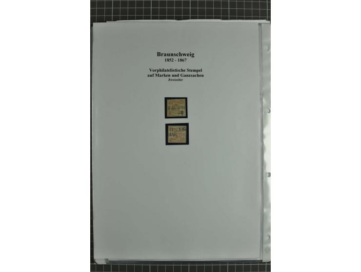 1852/65, Sammlung Vorphilatelistischer Ortsstempel auf losen Marken, Briefstücken, Briefen und Ganzsachen, vielfach auf der e