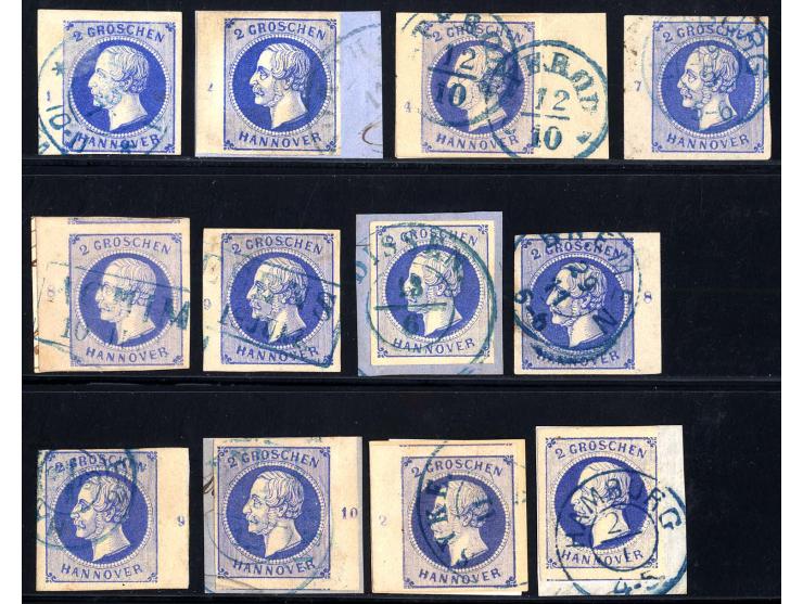 1859, Georg 2 Gr. blau/dunkelblau, 12 gestempelte Einzelstücke, bis auf zwei alle vom Bogenrand mit Reihenzählern, dabei Boge