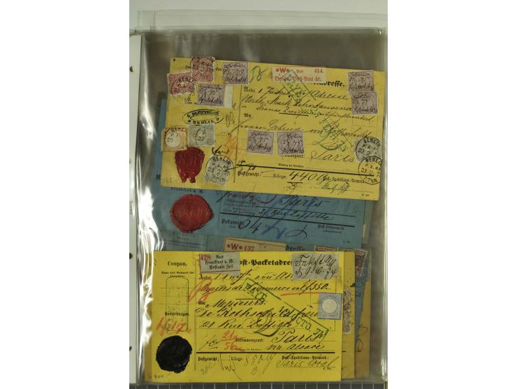 1874/95, 55 Auslandspaketkarten mit diversen Frankaturen ab Brustschild bis Krone/Adler, dabei viele Mischfrankaturen mit Inn