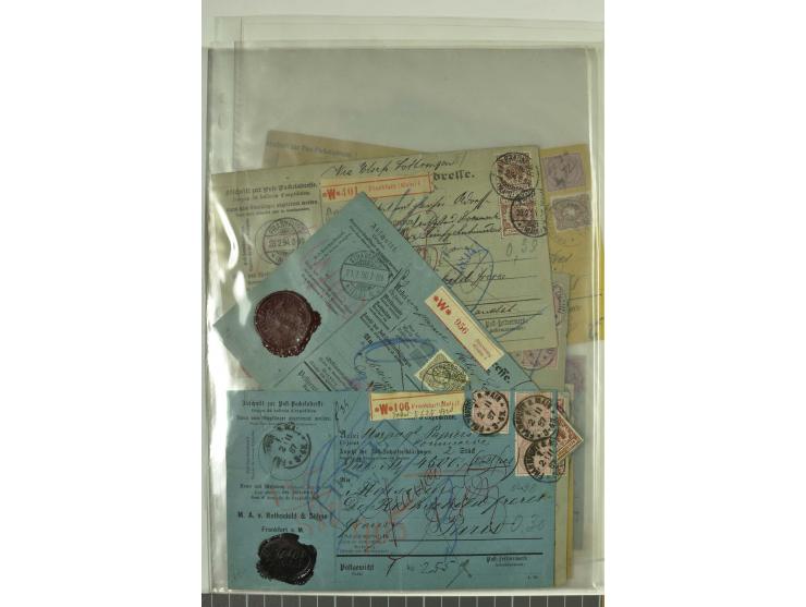 1874/95, 55 Auslandspaketkarten mit diversen Frankaturen ab Brustschild bis Krone/Adler, dabei viele Mischfrankaturen mit Inn
