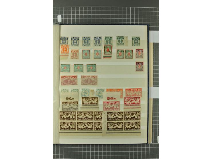 1920/39, gestempelte reichhaltige Sammlung mit u.a. Mi.-Nr. 29II, 32-40, 43II, 100Xa, Porto, Dienst, Port Gdansk, Vorläufer, 