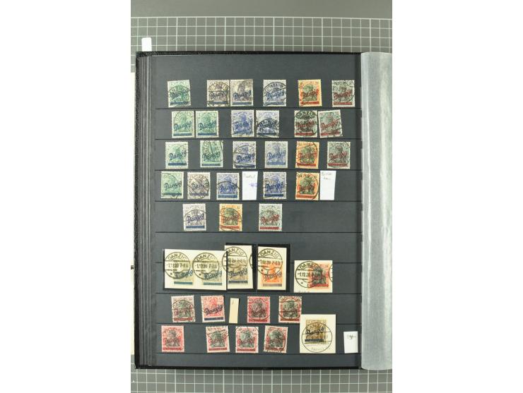 1920/39, gestempelte reichhaltige Sammlung mit u.a. Mi.-Nr. 29II, 32-40, 43II, 100Xa, Porto, Dienst, Port Gdansk, Vorläufer, 