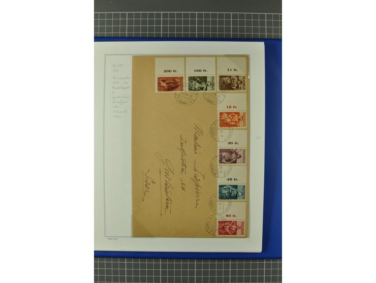 1921/34, Sammlung von über 250 Briefen und Karten in drei Alben, dabei Einzel und Mehrfachfrankaturen, Paketkarten, Wertbrief
