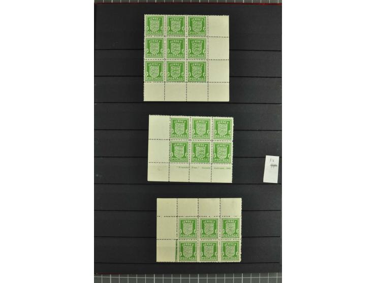 1940/43, postfrische und gestempelte Sammlung, dabei verschiedene Farben und Papierarten, Bogenteile und Einheiten, Randstück