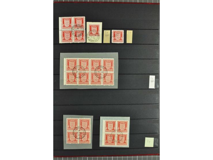 1940/43, postfrische und gestempelte Sammlung, dabei verschiedene Farben und Papierarten, Bogenteile und Einheiten, Randstück