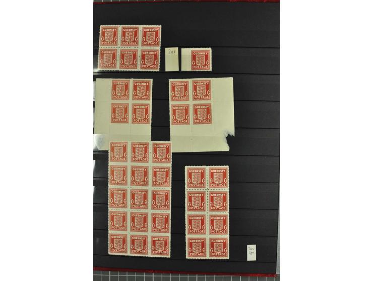 1940/43, postfrische und gestempelte Sammlung, dabei verschiedene Farben und Papierarten, Bogenteile und Einheiten, Randstück