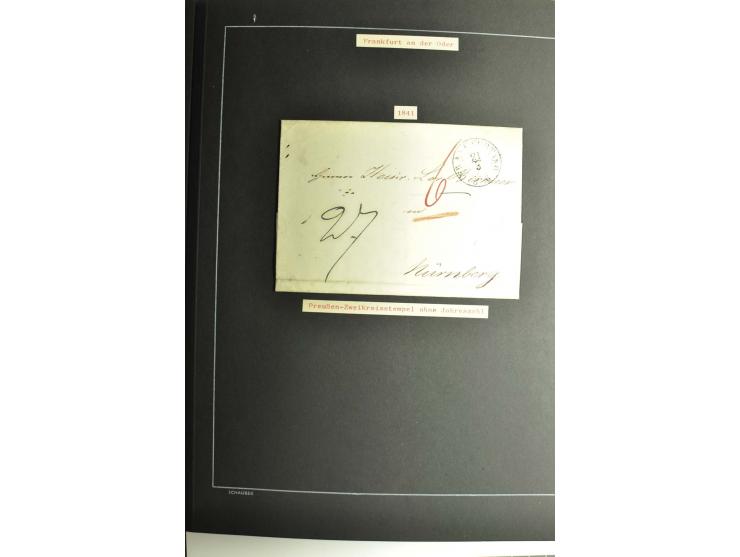 1790/1900 (ca.), ungewöhnliche 3bändige Sammlung, nach Orten aufgebaut, meist Vorphila und Privatpost mit einigen besseren Be