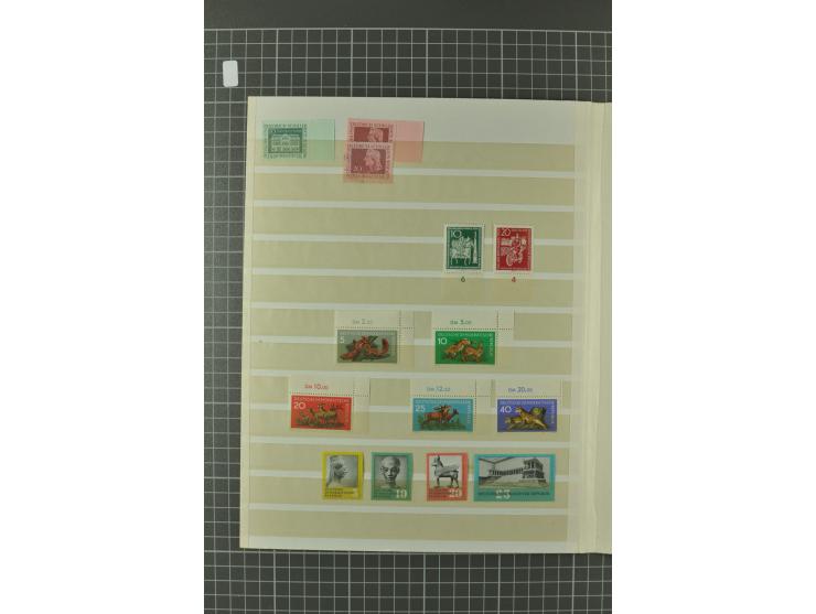 1945/59, ungebrauchte, postfrische und gestempelte Sammlung mit einer Vielzahl an guten Werten, dabei Franz. Zone sowie Bunde