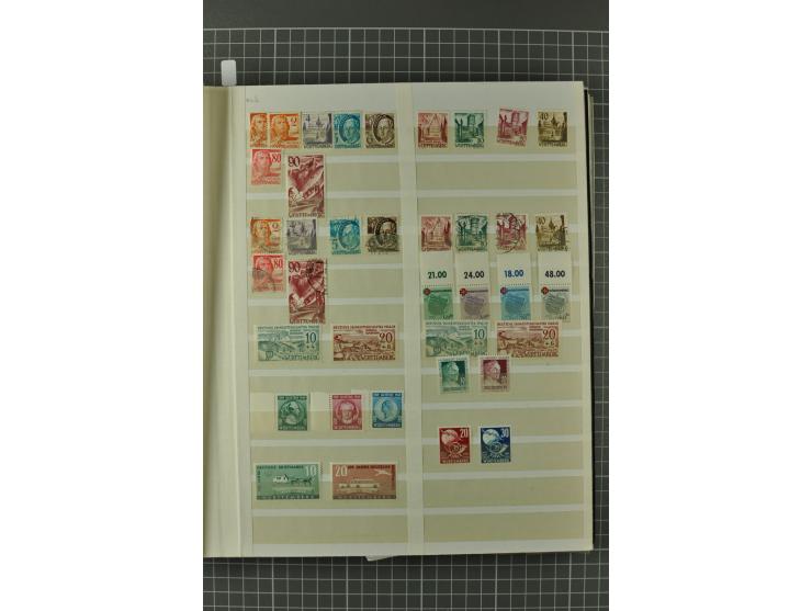 1945/59, ungebrauchte, postfrische und gestempelte Sammlung mit einer Vielzahl an guten Werten, dabei Franz. Zone sowie Bunde