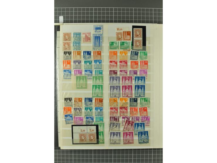 1945/59, ungebrauchte, postfrische und gestempelte Sammlung mit einer Vielzahl an guten Werten, dabei Franz. Zone sowie Bunde