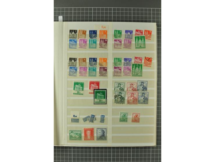 1945/59, ungebrauchte, postfrische und gestempelte Sammlung mit einer Vielzahl an guten Werten, dabei Franz. Zone sowie Bunde