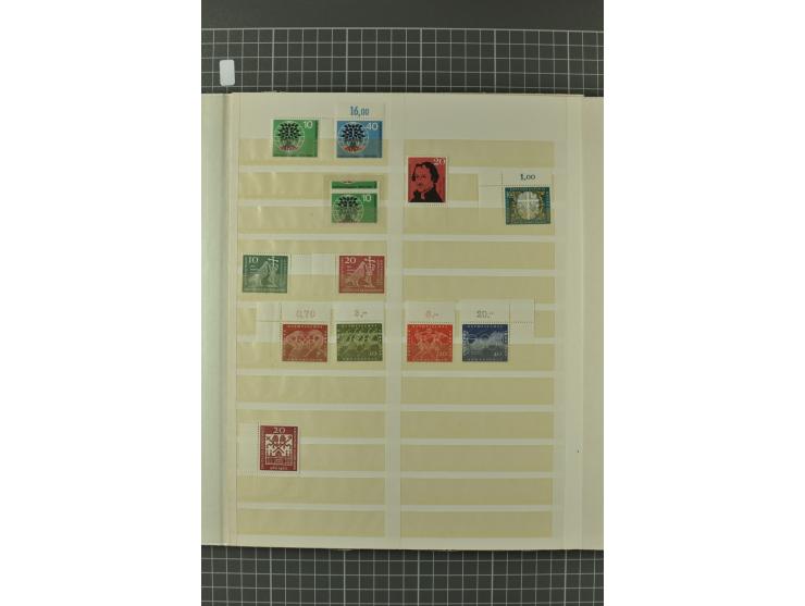 1945/59, ungebrauchte, postfrische und gestempelte Sammlung mit einer Vielzahl an guten Werten, dabei Franz. Zone sowie Bunde
