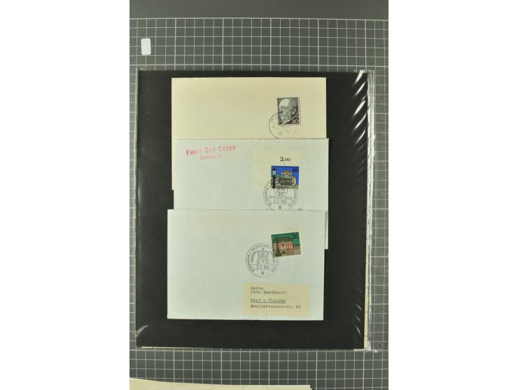 1945/59, ungebrauchte, postfrische und gestempelte Sammlung mit einer Vielzahl an guten Werten, dabei Franz. Zone sowie Bunde