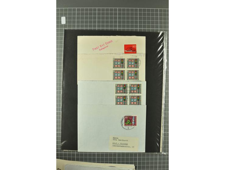 1945/59, ungebrauchte, postfrische und gestempelte Sammlung mit einer Vielzahl an guten Werten, dabei Franz. Zone sowie Bunde