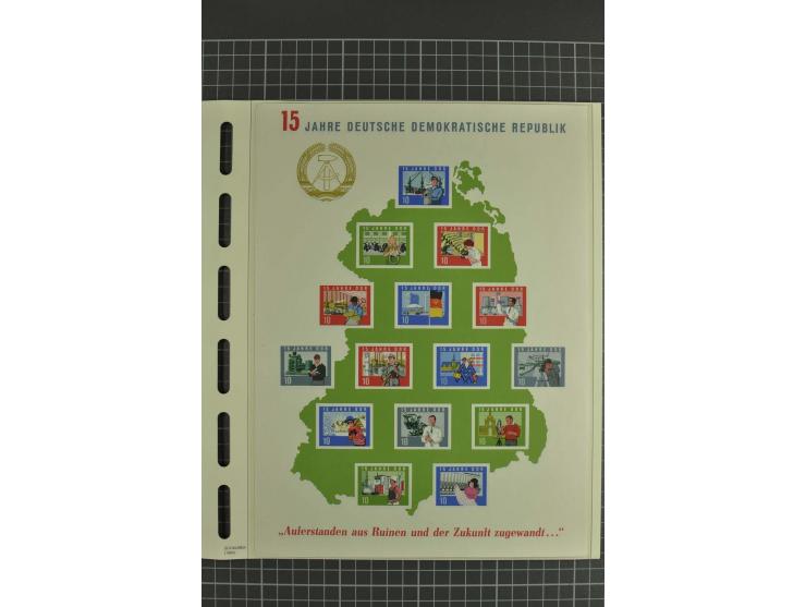 1949/90, postfrische kpl. Sammlung, überwiegend Rand- und Eckrandstücke, in 3 Schaubek-Alben