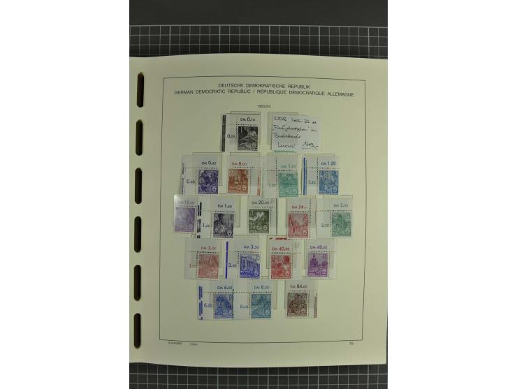 1949/90, postfrische kpl. Sammlung, überwiegend Rand- und Eckrandstücke, in 3 Schaubek-Alben