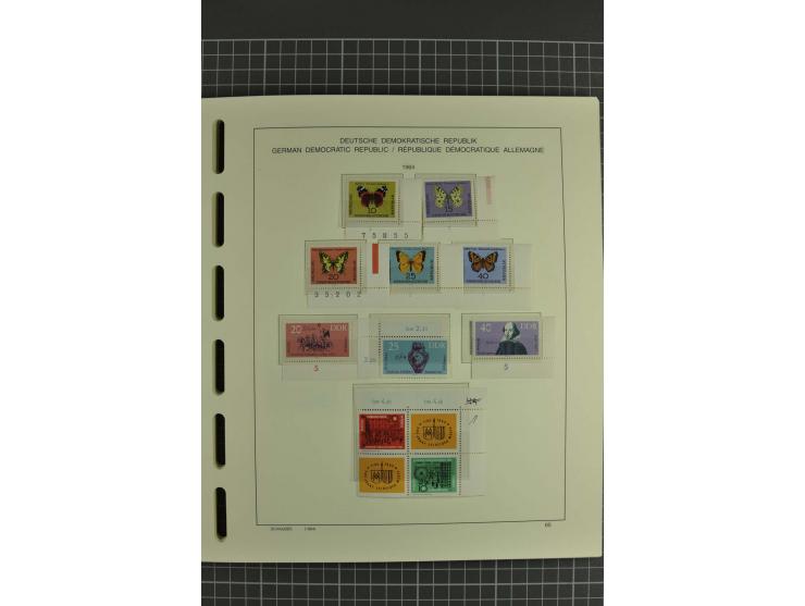 1949/90, postfrische kpl. Sammlung, überwiegend Rand- und Eckrandstücke, in 3 Schaubek-Alben