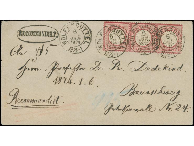 "WOLFENBÜTTEL 6 JAN.1874", schwarzer DKr. je sauber auf waagerechtem 3er-Streifen Großer Schild 1 Gr. auf Reco-Brief mit nebe