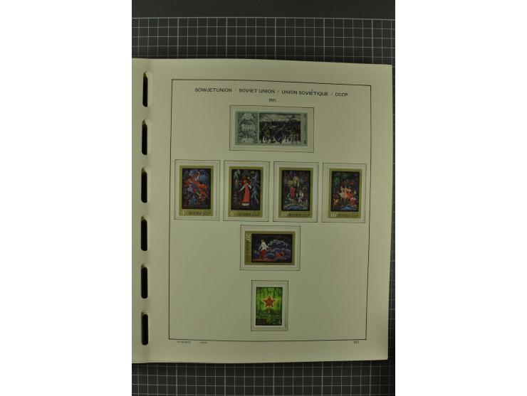 1858/2004, unmounted mint, unused and used, very extensive collection with many better stamps e.g. Mi.-Nr. 5-7, 9-11, 61B, 99