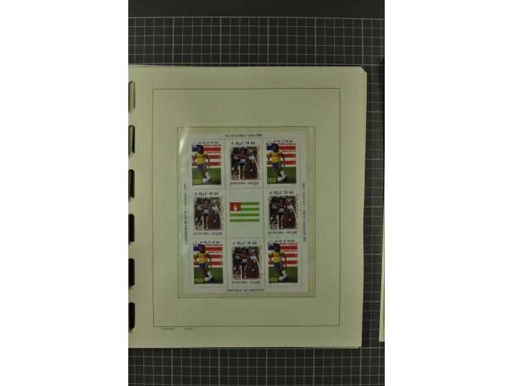 1858/2004, unmounted mint, unused and used, very extensive collection with many better stamps e.g. Mi.-Nr. 5-7, 9-11, 61B, 99