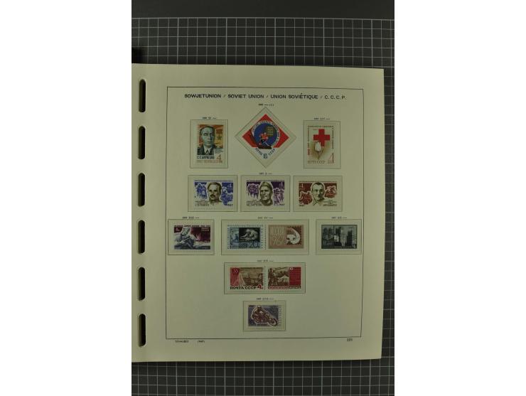 1858/2004, unmounted mint, unused and used, very extensive collection with many better stamps e.g. Mi.-Nr. 5-7, 9-11, 61B, 99