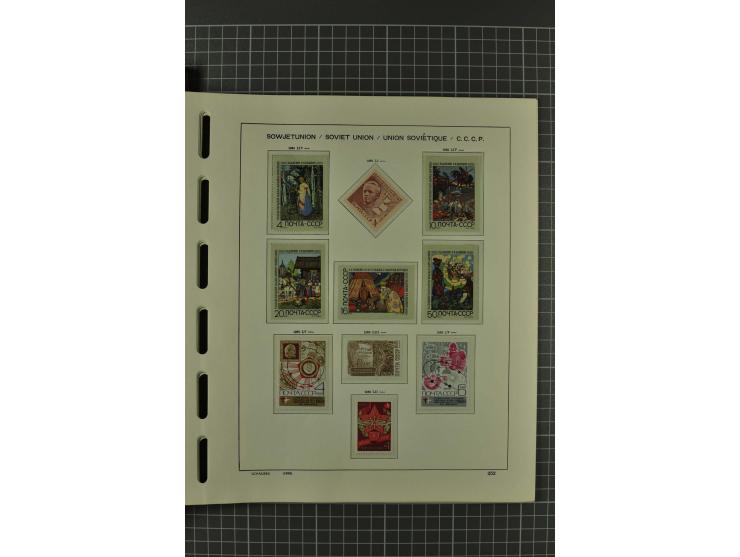 1858/2004, unmounted mint, unused and used, very extensive collection with many better stamps e.g. Mi.-Nr. 5-7, 9-11, 61B, 99