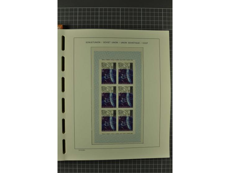 1858/2004, unmounted mint, unused and used, very extensive collection with many better stamps e.g. Mi.-Nr. 5-7, 9-11, 61B, 99