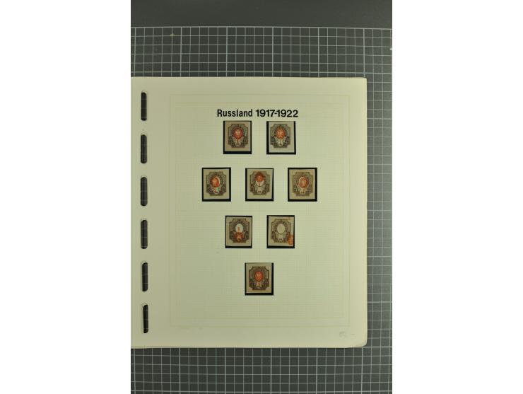 1889/1917, selection of hundreds unused/mint stamps, showing printing varieties such as shifted background or center, in addi