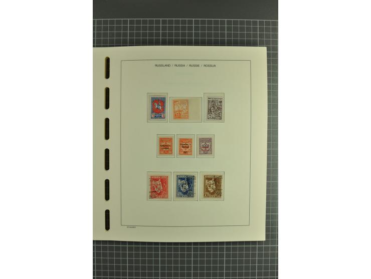 1918/23, unmounted mint, unused and used collection with sheets and part sheets, also some varieties and better issues