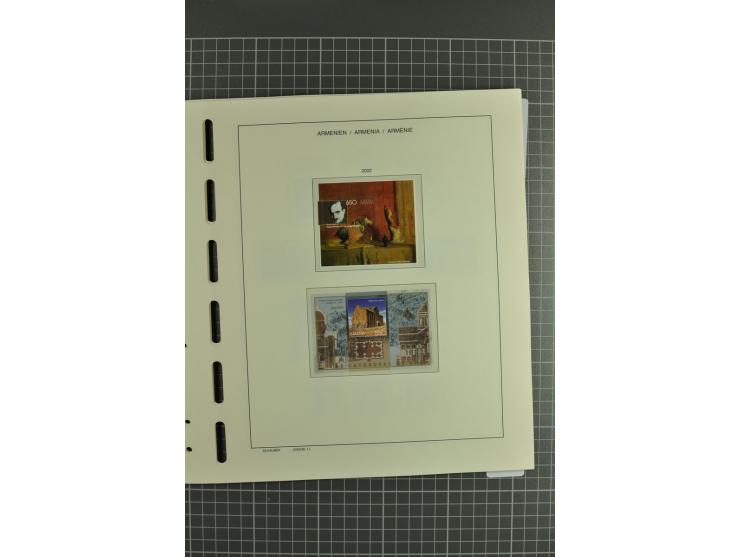 1919/2004, unmounted mint, unused and used collection, some doubtful items within the early overprint issues, from 1992 cpl. 