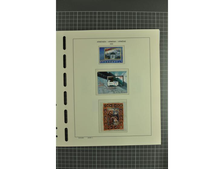 1919/2004, unmounted mint, unused and used collection, some doubtful items within the early overprint issues, from 1992 cpl. 