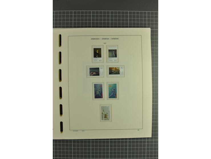 1919/2004, unmounted mint, unused and used collection, some doubtful items within the early overprint issues, from 1992 cpl. 