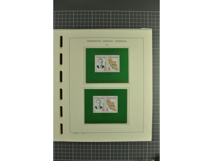 1919/2004, unmounted mint, unused and used collection, from 1992 on cpl. unmounted mint including booklets, miniature sheets,