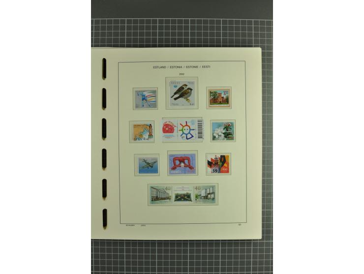 1918/2004, mostly unmounted mint und unsed collection with Mi.-Nr. 2A, 45BI+II, 46-47A, 164x(2), proofs, etc., also some Germ