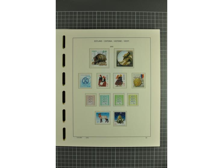 1918/2004, mostly unmounted mint und unsed collection with Mi.-Nr. 2A, 45BI+II, 46-47A, 164x(2), proofs, etc., also some Germ