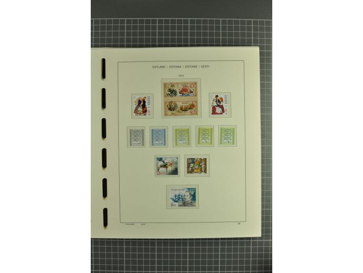 1918/2004, mostly unmounted mint und unsed collection with Mi.-Nr. 2A, 45BI+II, 46-47A, 164x(2), proofs, etc., also some Germ