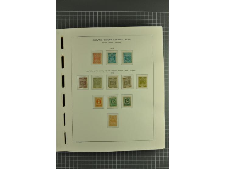 1918/2004, mostly unmounted mint und unsed collection with Mi.-Nr. 2A, 45BI+II, 46-47A, 164x(2), proofs, etc., also some Germ