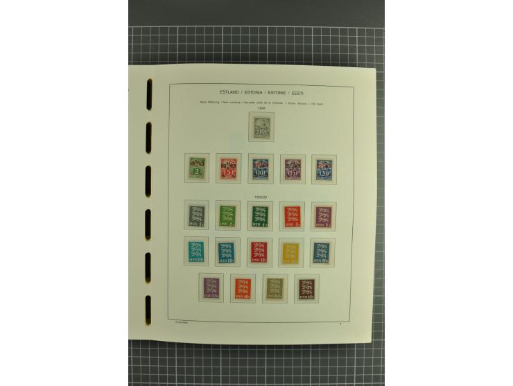 1918/2004, mostly unmounted mint und unsed collection with Mi.-Nr. 2A, 45BI+II, 46-47A, 164x(2), proofs, etc., also some Germ