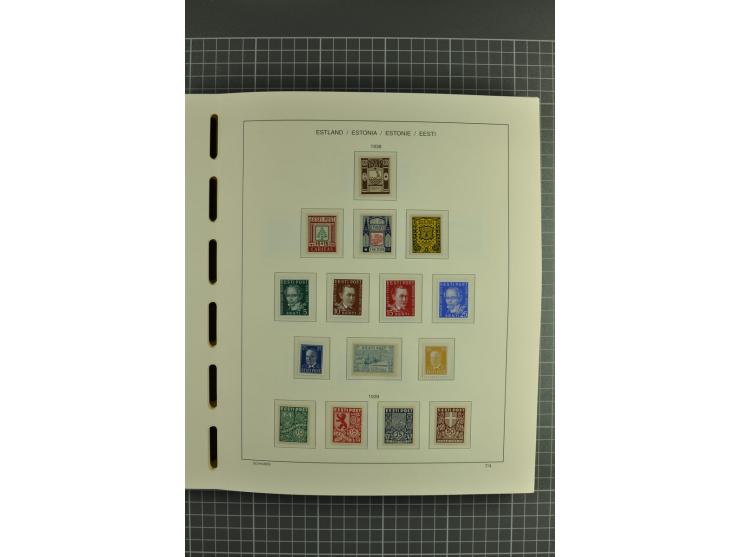 1918/2004, mostly unmounted mint und unsed collection with Mi.-Nr. 2A, 45BI+II, 46-47A, 164x(2), proofs, etc., also some Germ