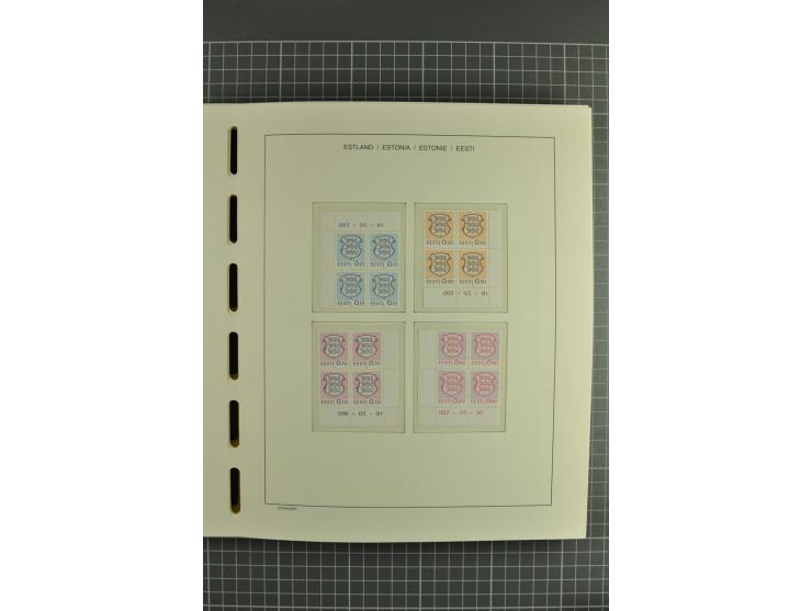 1918/2004, mostly unmounted mint und unsed collection with Mi.-Nr. 2A, 45BI+II, 46-47A, 164x(2), proofs, etc., also some Germ